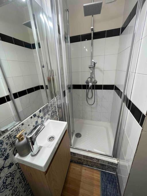 Studio Situe A 5 Min Du Chateau De Versailles Et Stationnement Gratuit Extérieur photo
